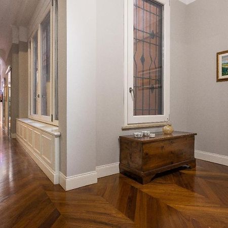 Gregoriana Luxury Rental In Рим Экстерьер фото